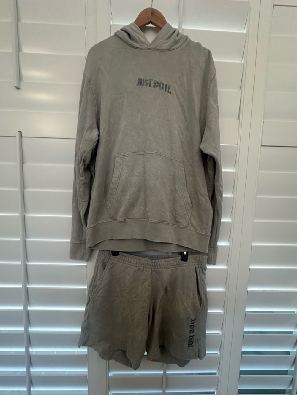 Nike Men’s Sweatsuit Set (Hoodie & Shorts)
